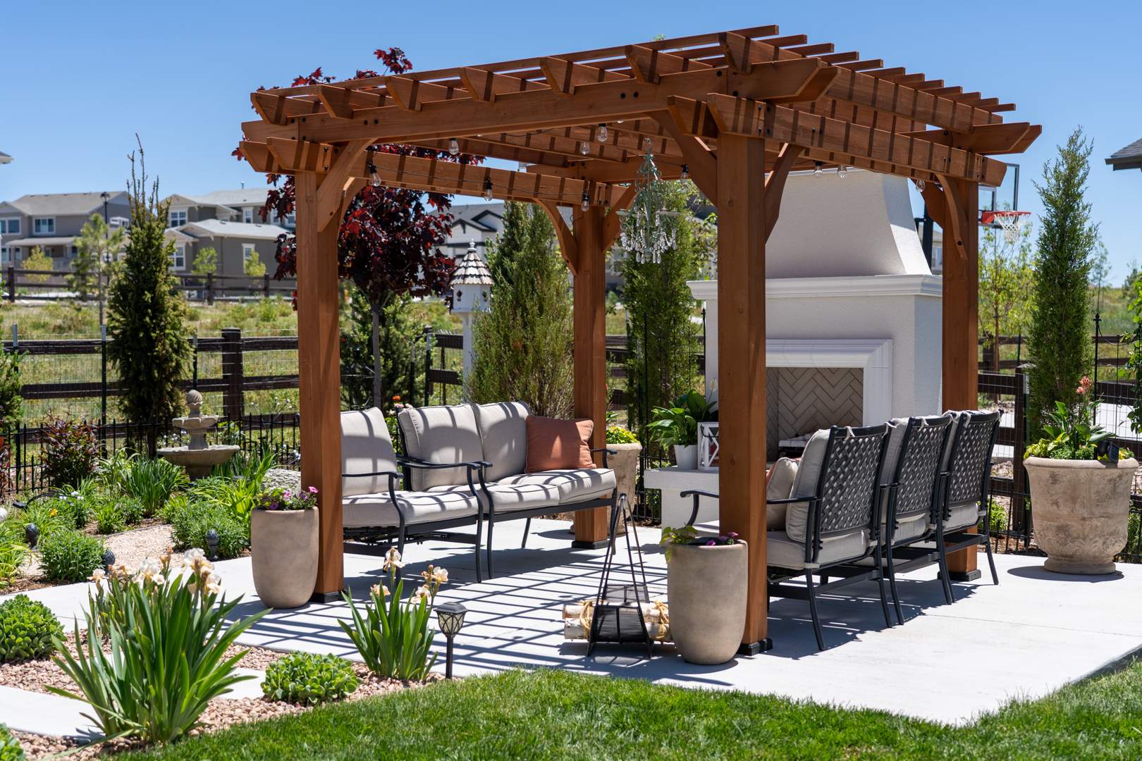 Thriving Colorado Landscaping
